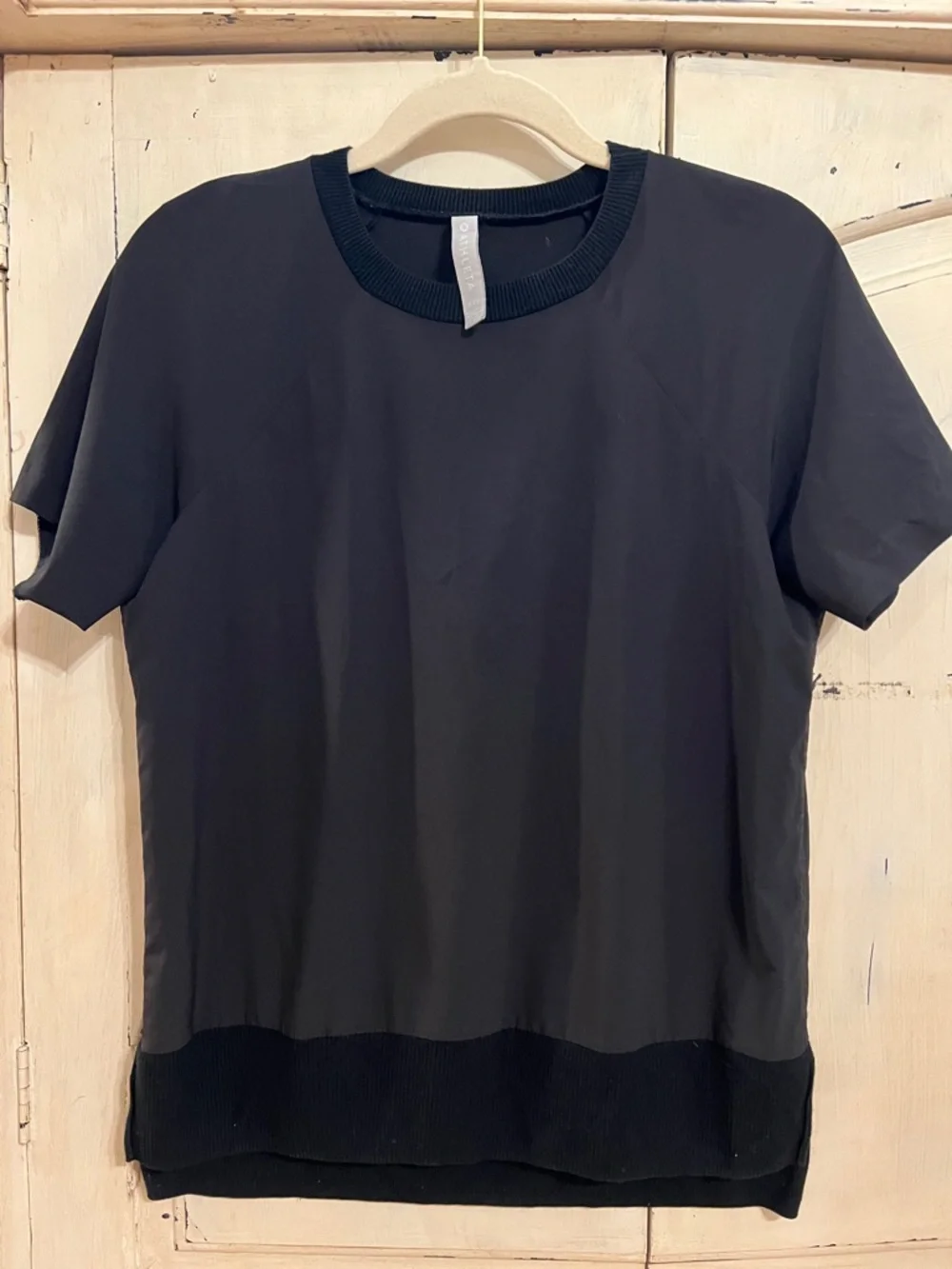 Athleta Black Short Sleeve Performance Top | XXS - Picture 6 of 13